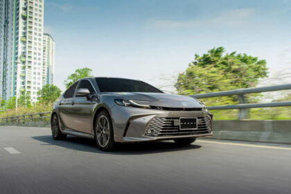 TOYOTA VIỆT NAM THÔNG BÁO GIÁ CHÍNH THỨC CHO MẪU XE CAMRY HOÀN TOÀN MỚI